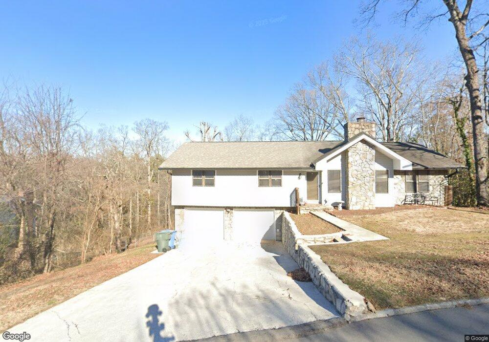 945 Sherry Cir unit 4, Hixson, TN 37343 - photo 1