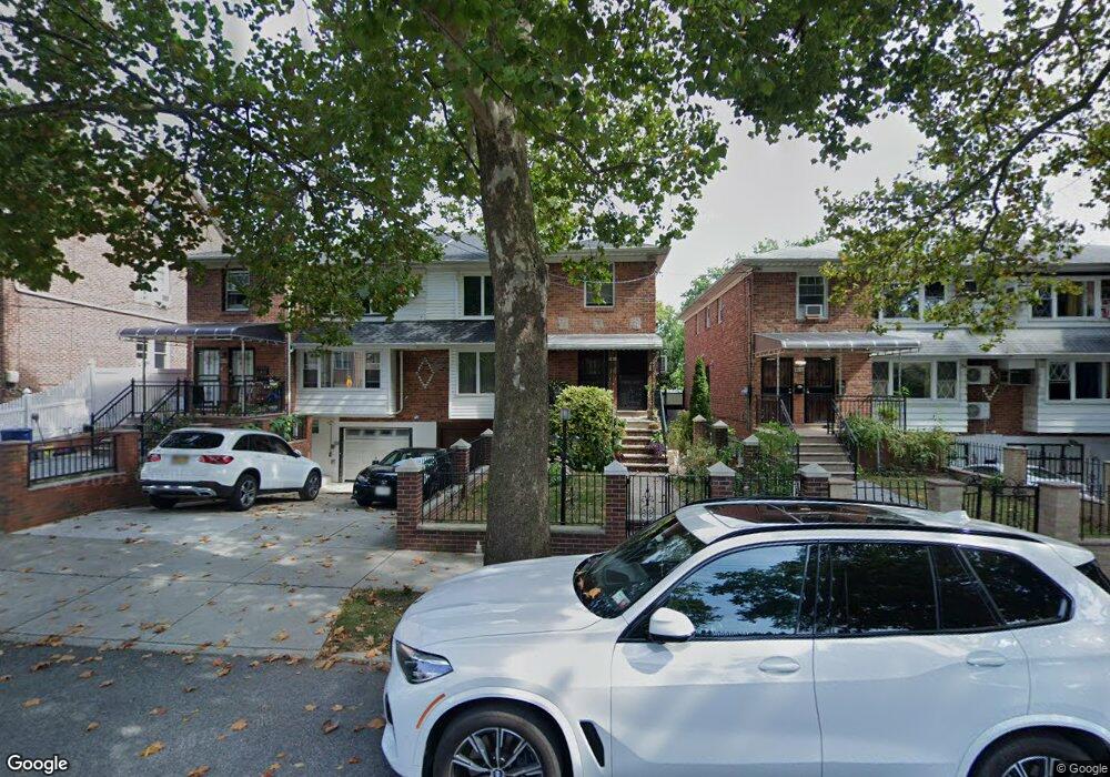 4521 165th St, Flushing, NY 11358 - photo 1