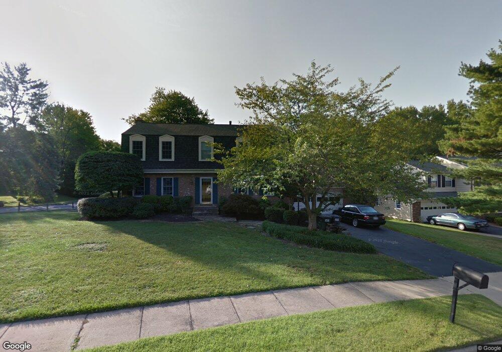 4651 Country Vale Ct, Annandale, VA 22003 - photo 1