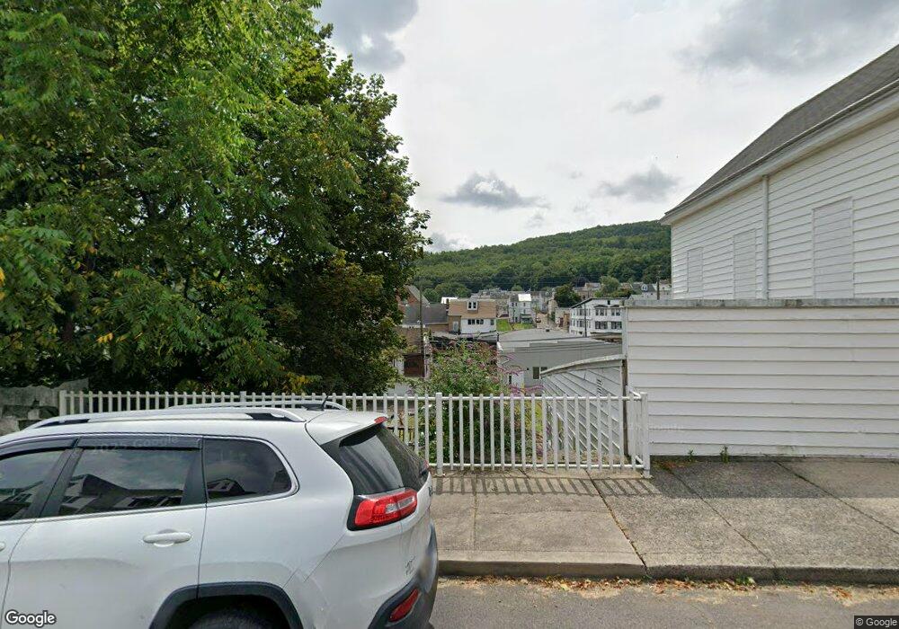 1128 Market St, Ashland, PA 17921 - photo 1