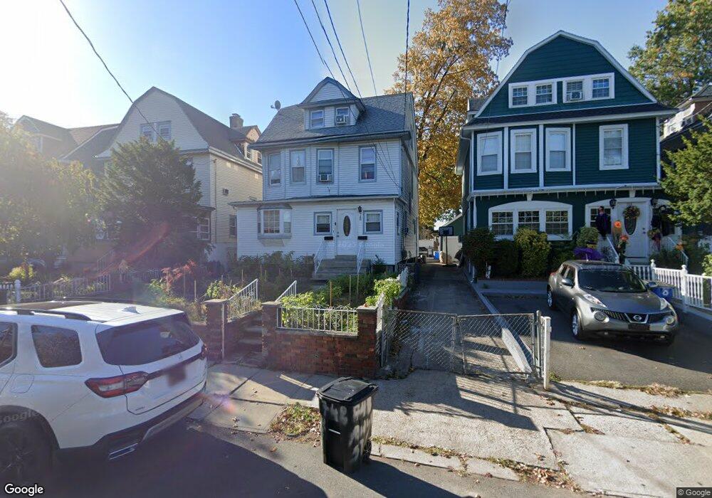 748 Ridge St, Newark, NJ 07104 - photo 1