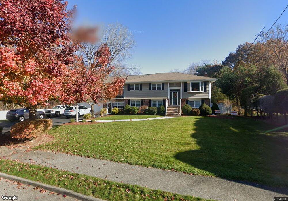 11 Grant St, Woburn, MA 01801 - photo 1