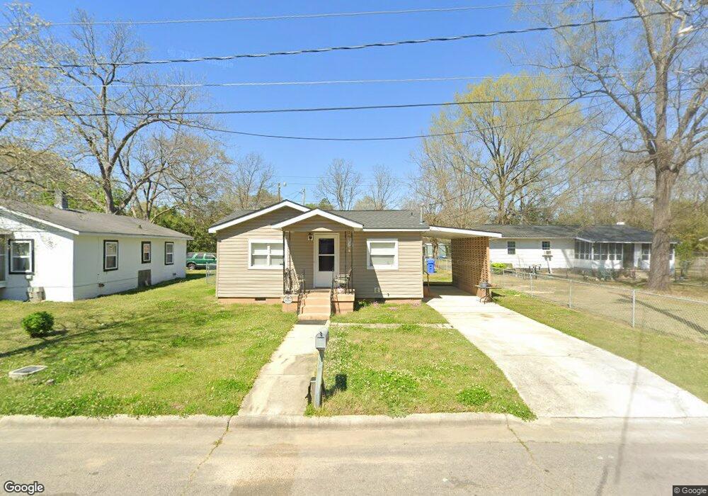 420 Mckenzie St, Laurinburg, NC 28352 - photo 1