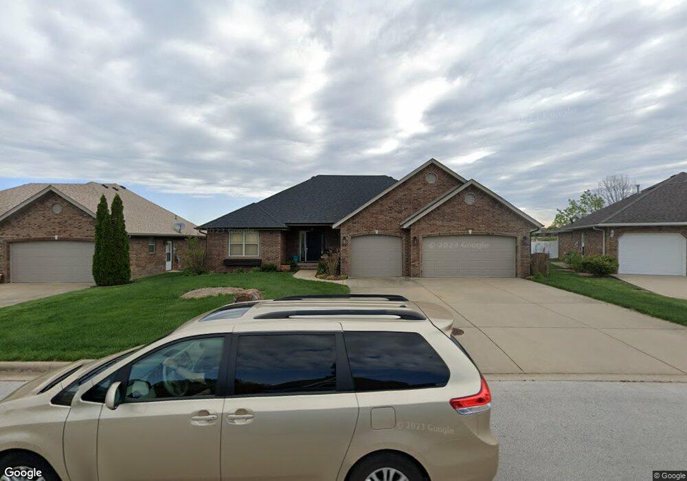 610 N Clover Ct, Nixa, MO 65714 - photo 1