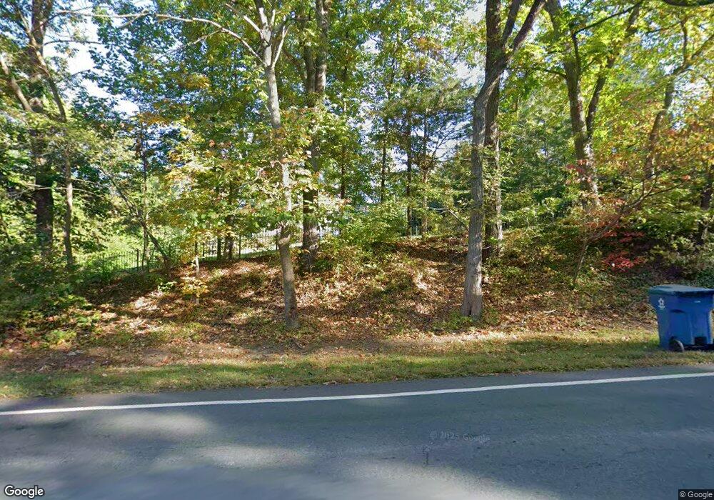 6848 Georgetown Pike, McLean, VA 22101 - photo 1