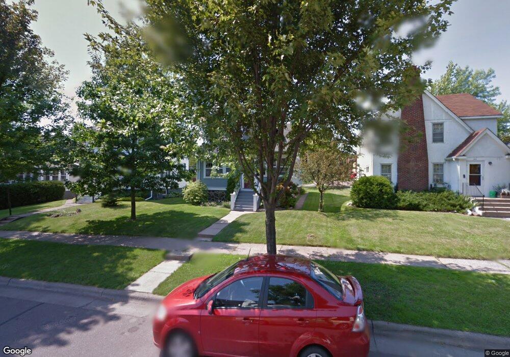 1911 W Kent Rd, Duluth, MN 55812 - photo 1