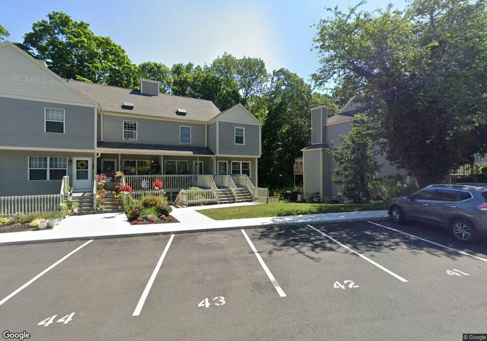 40 Manorwood Dr, Branford, CT 06405 - photo 1