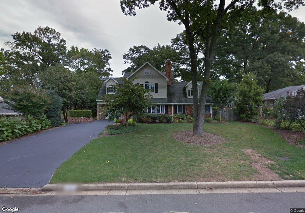 7107 Marlan Dr, Alexandria, VA 22307 - photo 1