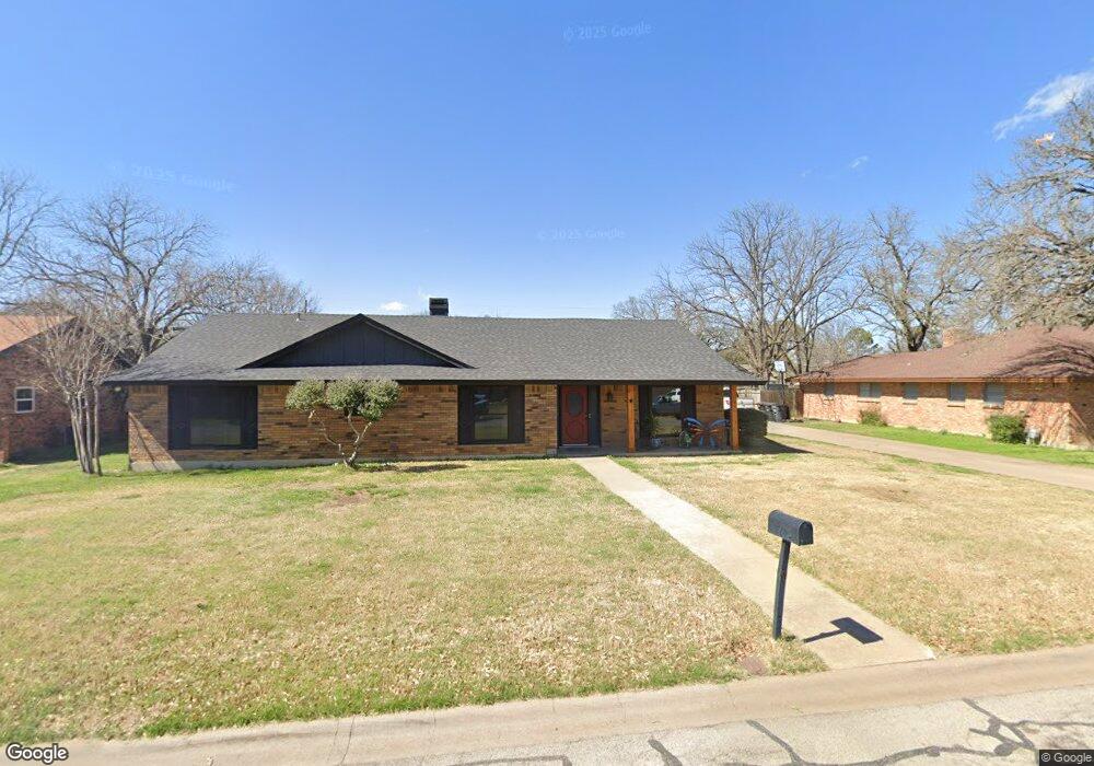 1230 Crestwood Dr, Cleburne, TX 76033 - photo 1