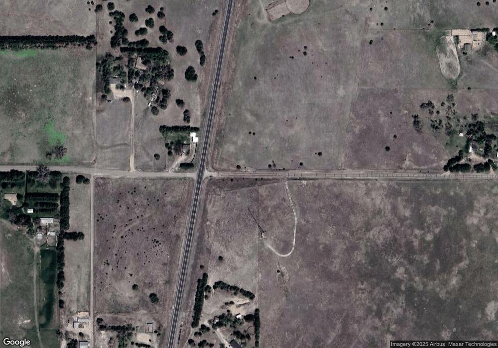 338 E Suburban Rd, North Platte, NE 69101 - photo 1