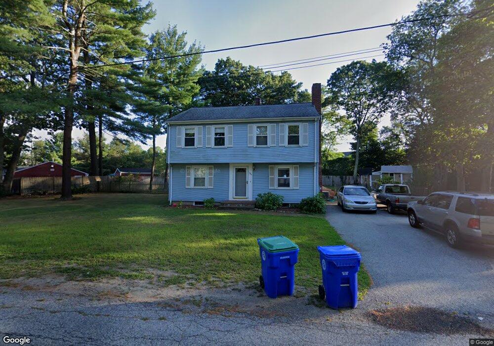 346 W Pleasant St, Rockland, MA 02370 - photo 1
