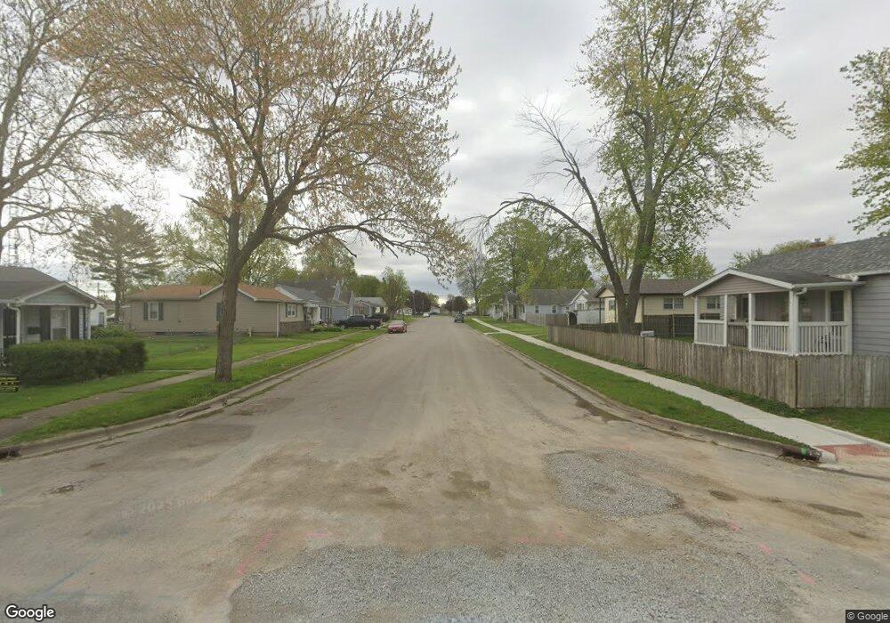 120 N Butler St, Lincoln, IL 62656 - photo 1