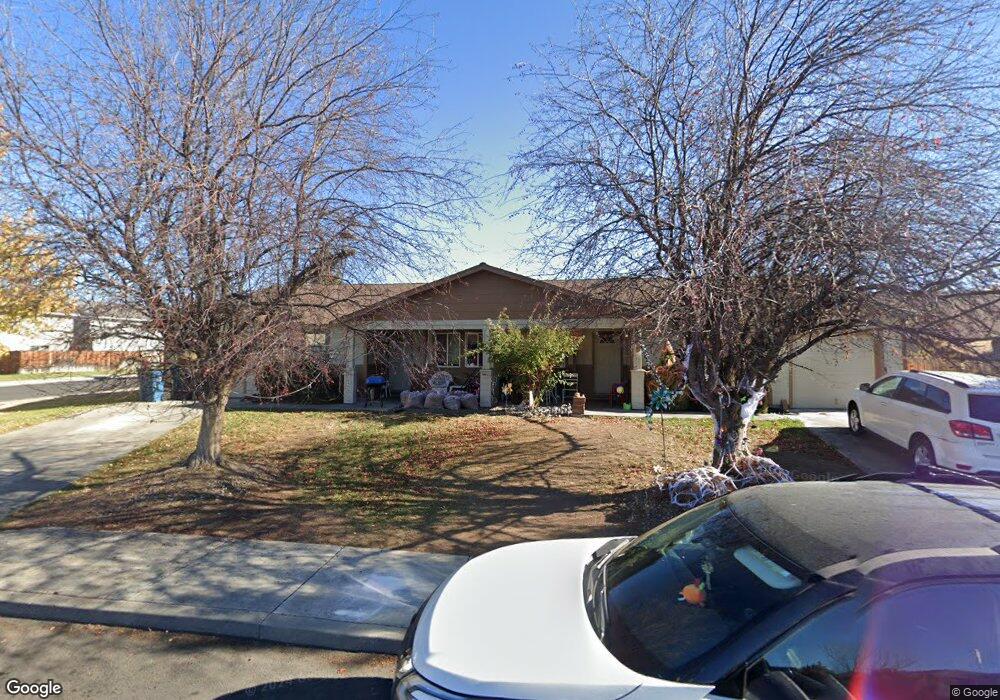 1440 NE 7th St, Redmond, OR 97756 - photo 1