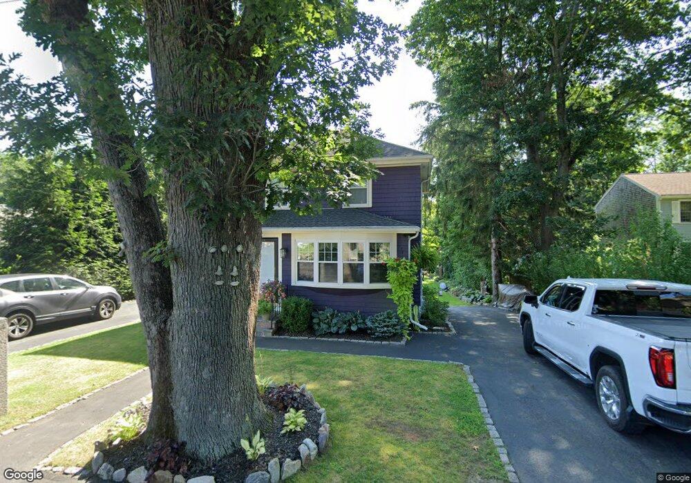 34 Ivy Rd, South Weymouth, MA 02190 - photo 1