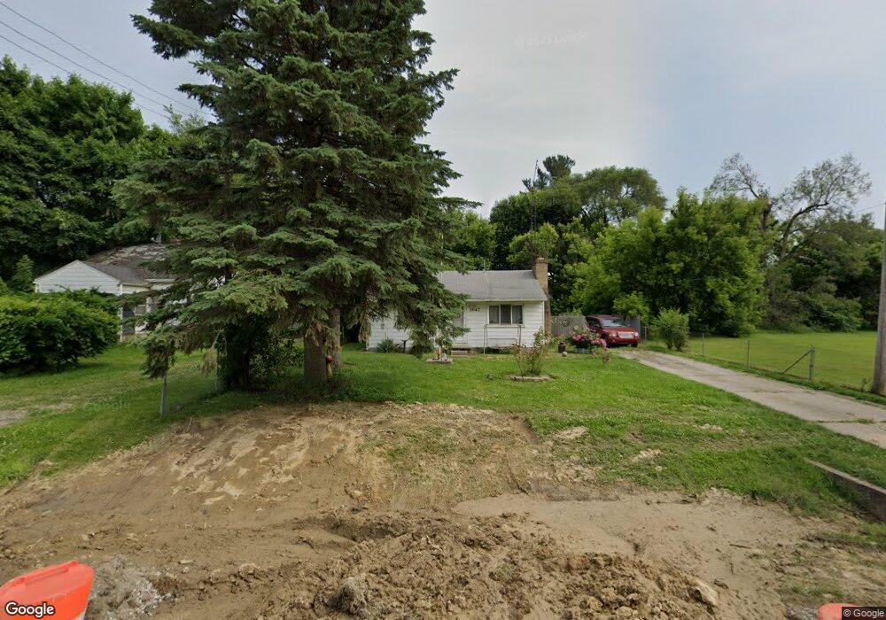 1047 E Grand Blvd, Flint, MI 48505 - photo 1