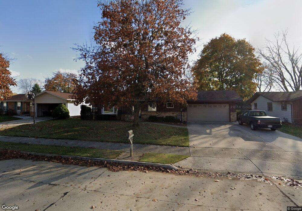 2917 39th St, Two Rivers, WI 54241 - photo 1