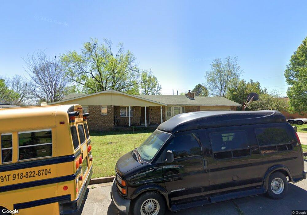 604 W 2nd St, Tahlequah, OK 74464 - photo 1