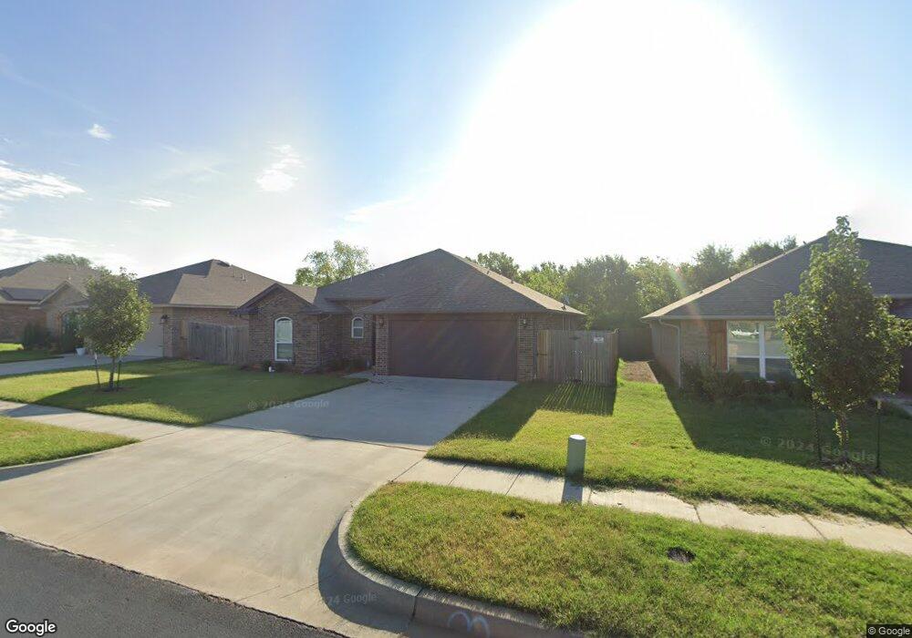 4221 Eagle Cliff Dr, Norman, OK 73072 - photo 1