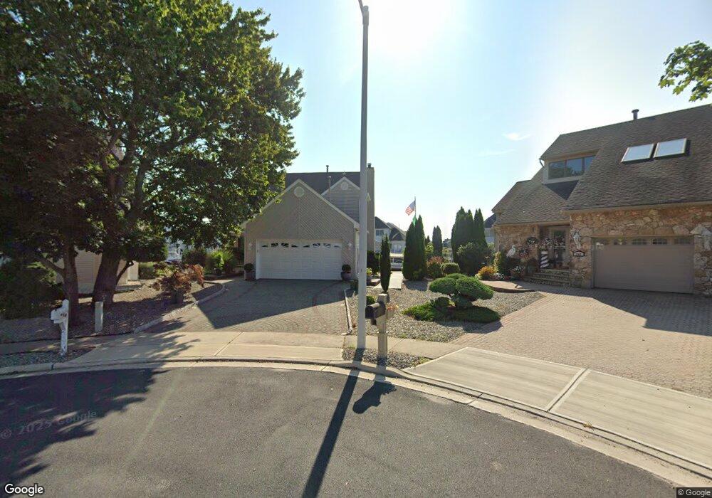 207 Leach Ct, Bayville, NJ 08721 - photo 1