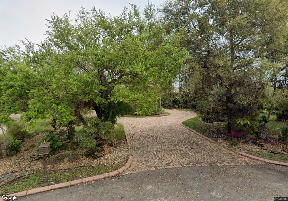 11806 Oakleaf Dr, Davie, FL 33330 - photo 1