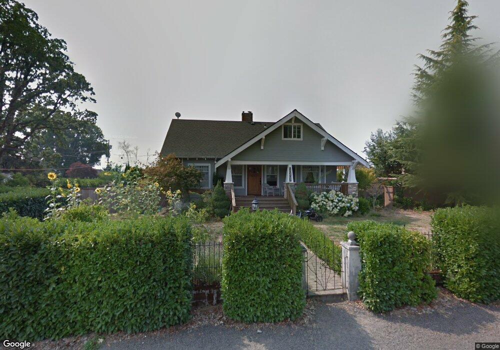 347 S Park St, Carlton, OR 97111 - photo 1