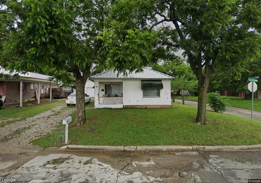 824 3rd Ave NW, Ardmore, OK 73401 - photo 1