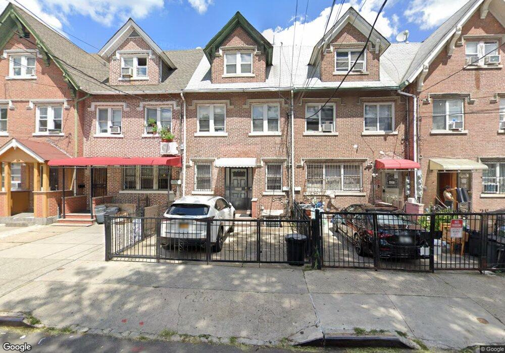 4211 Ithaca St, Elmhurst, NY 11373 - photo 1