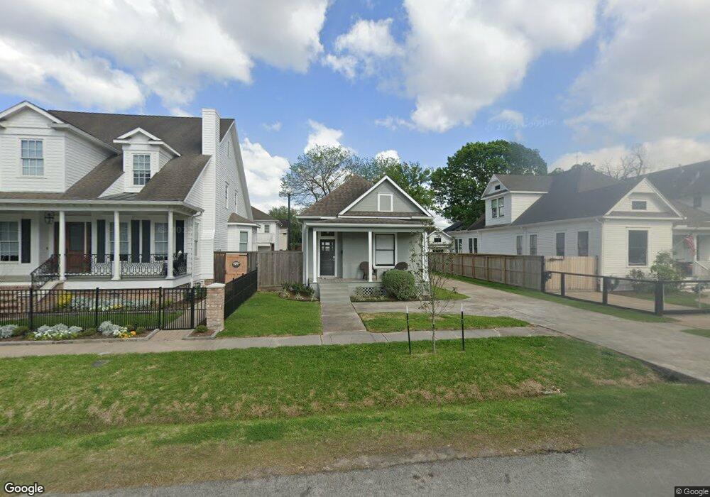 1822 Arlington St, Houston, TX 77008 - photo 1