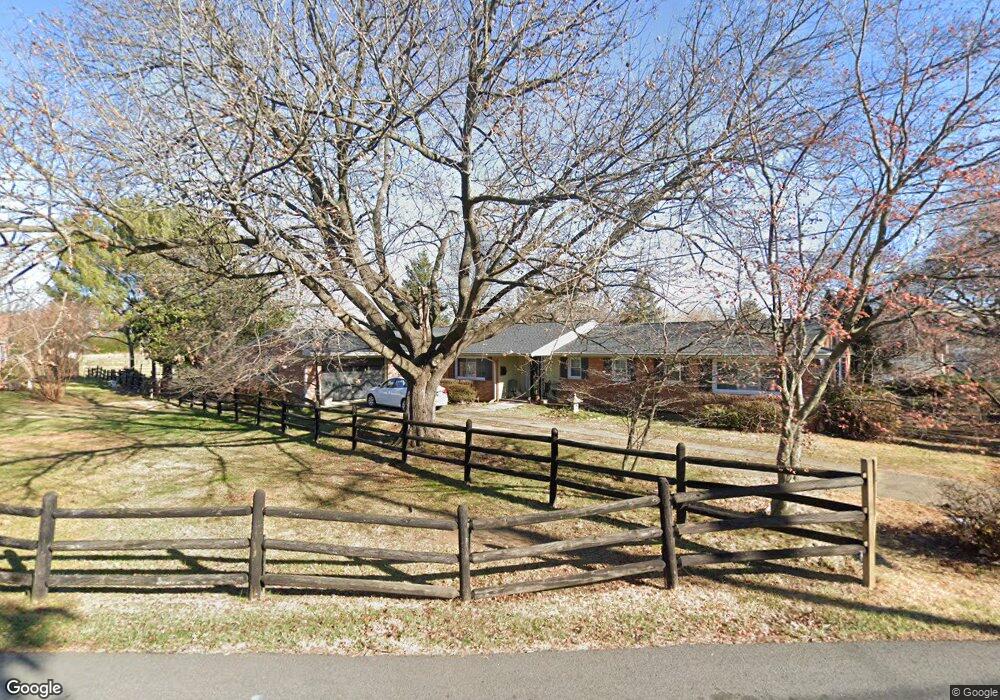531 E G St, Purcellville, VA 20132 - photo 1