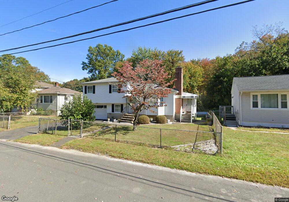 106 Townsend Ave, Waterbury, CT 06705 - photo 1