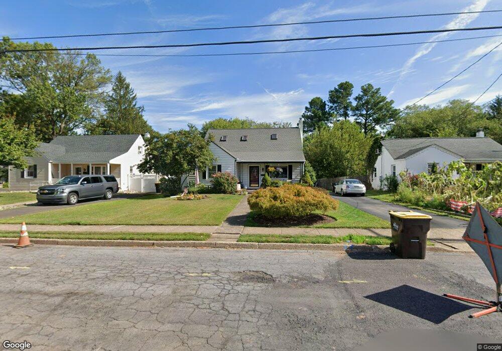 943 W 3rd St, Lansdale, PA 19446 - photo 1