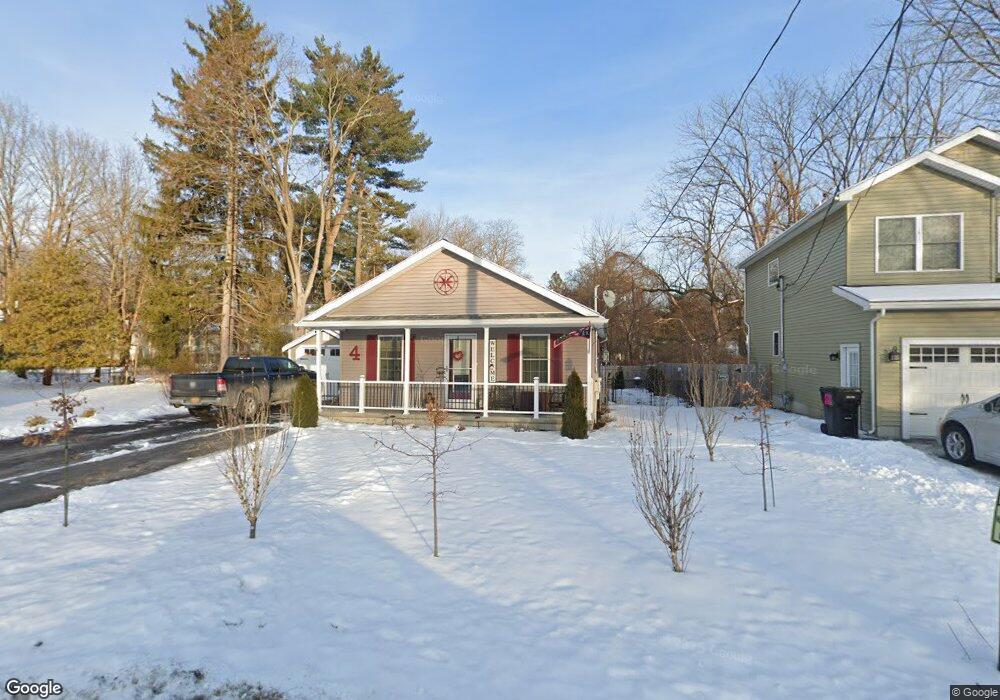 4 Kidder Ln, Glens Falls, NY 12801 - photo 1