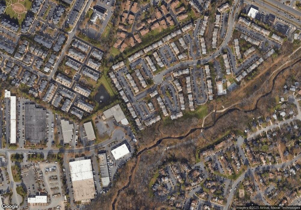 4113 Pleasant Meadow Ct, Chantilly, VA 20151 - photo 1