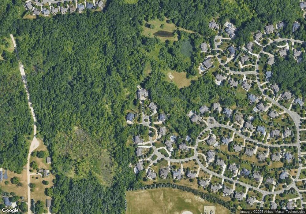 3626 Vineyard Springs Ct, Rochester, MI 48306 - photo 1