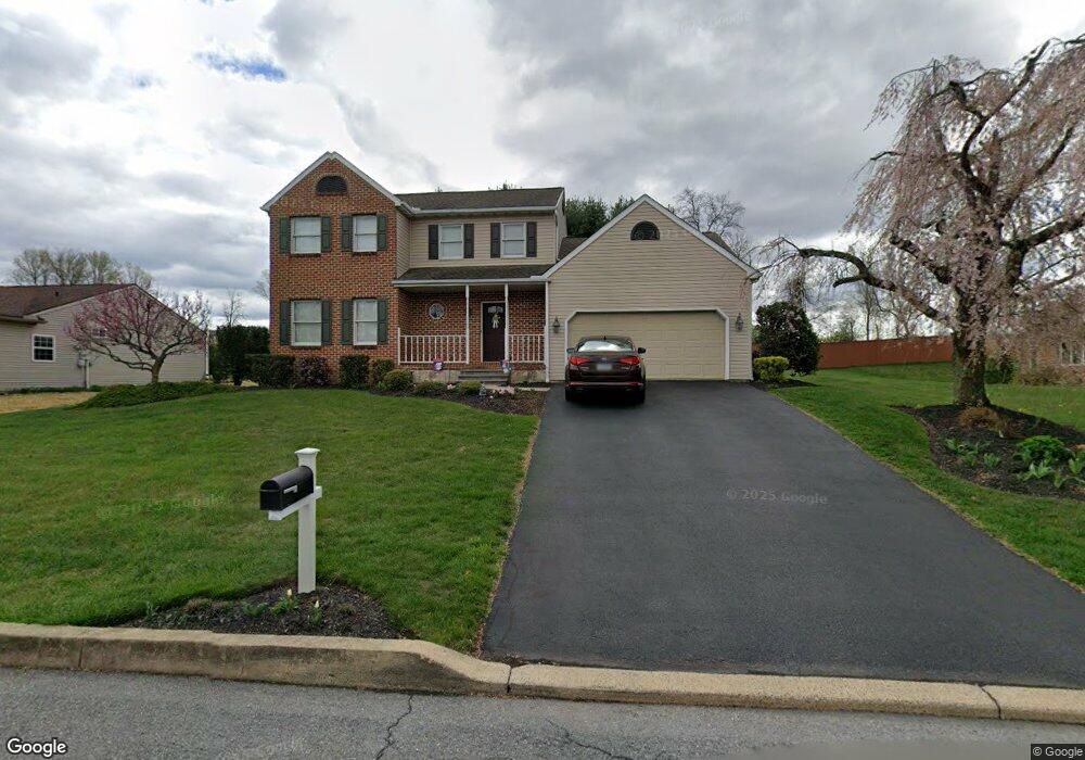 1108 Riverview Dr, Reading, PA 19605 - photo 1