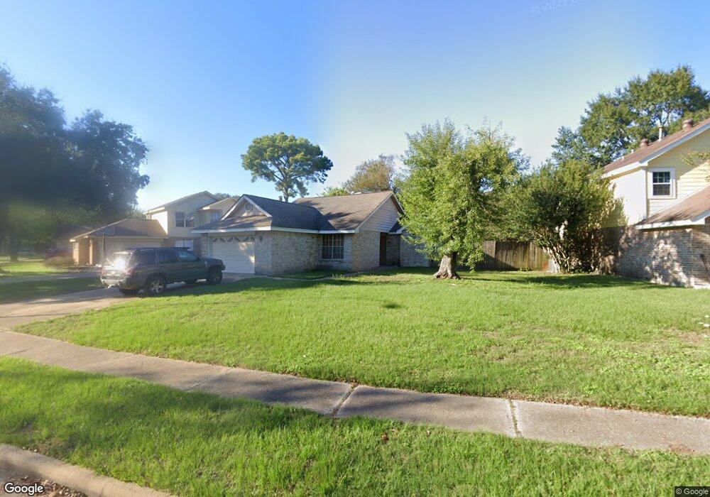 8439 Greenleaf Lake Dr, Houston, TX 77095 - photo 1