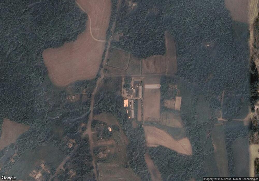 586 Senexet Rd, Woodstock, CT 06281 - photo 1