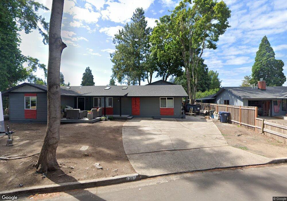 1251 Diamond St, Springfield, OR 97477 - photo 1