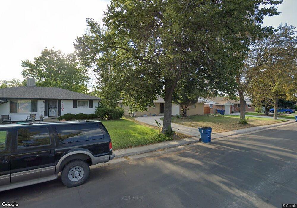 535 Kenton St, Aurora, CO 80010 - photo 1