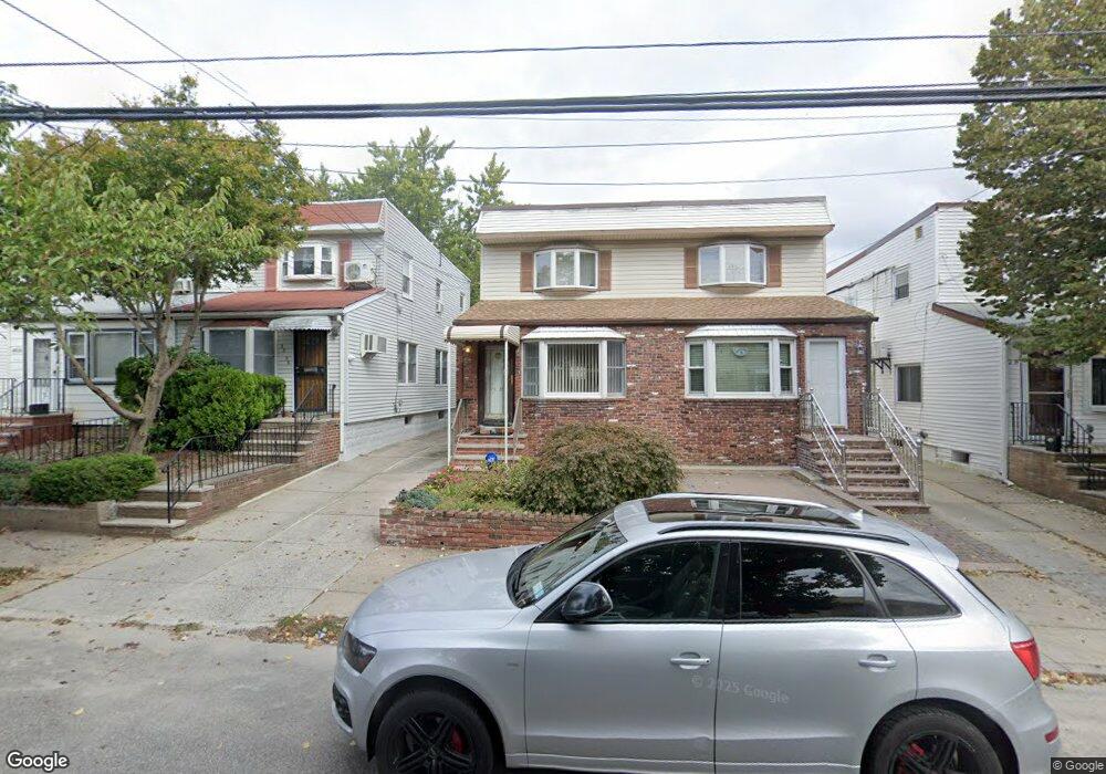 32-33 200th St, Flushing, NY 11361 - photo 1