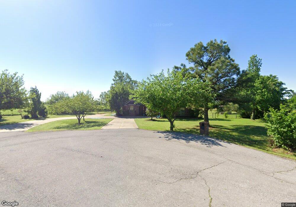 4772 Penn Place Dr unit ONE, Edmond, OK 73025 - photo 1