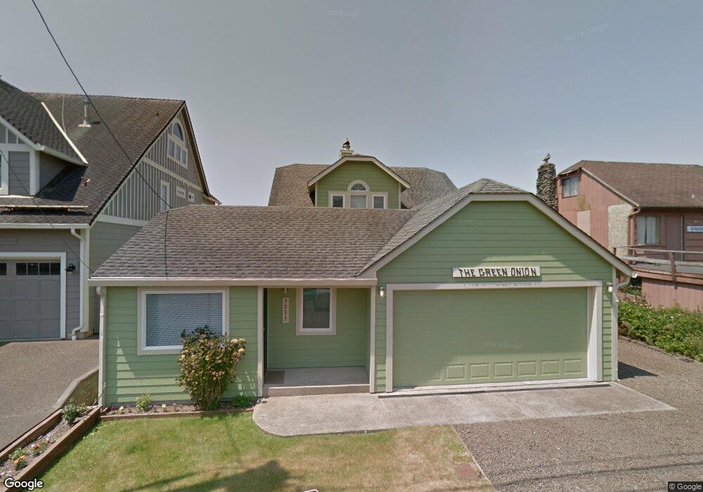 3233 SW Anchor Ave, Lincoln City, OR 97367 - photo 1