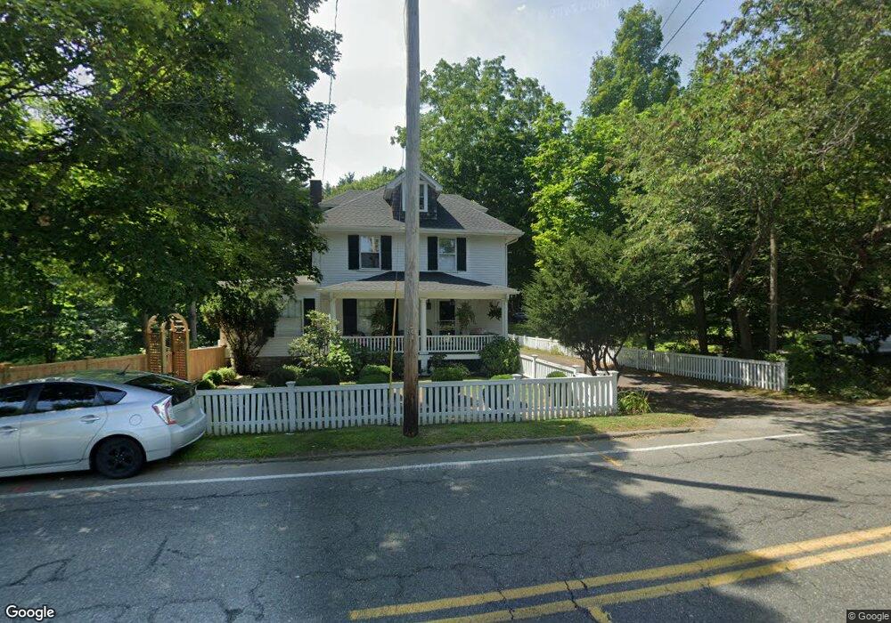 27 Arbor St, Wenham, MA 01984 - photo 1