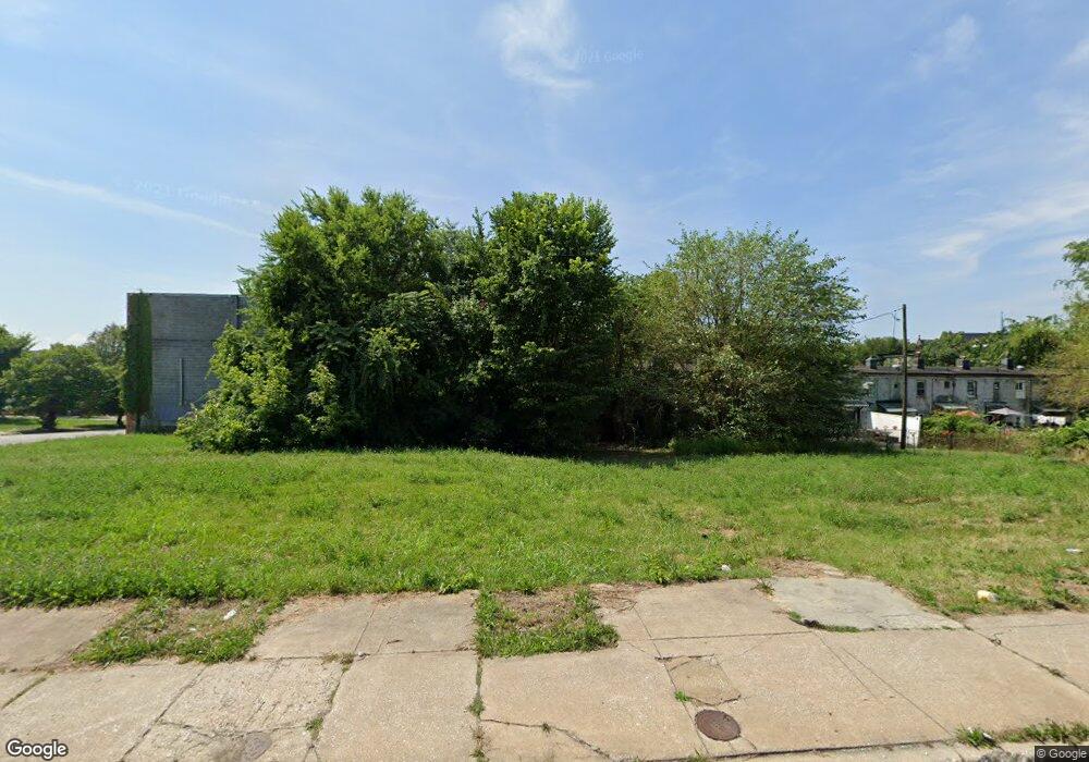 1113 W Mulberry St, Baltimore, MD 21223 - photo 1