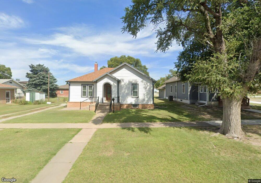 122 W Washington St, Osborne, KS 67473 - photo 1