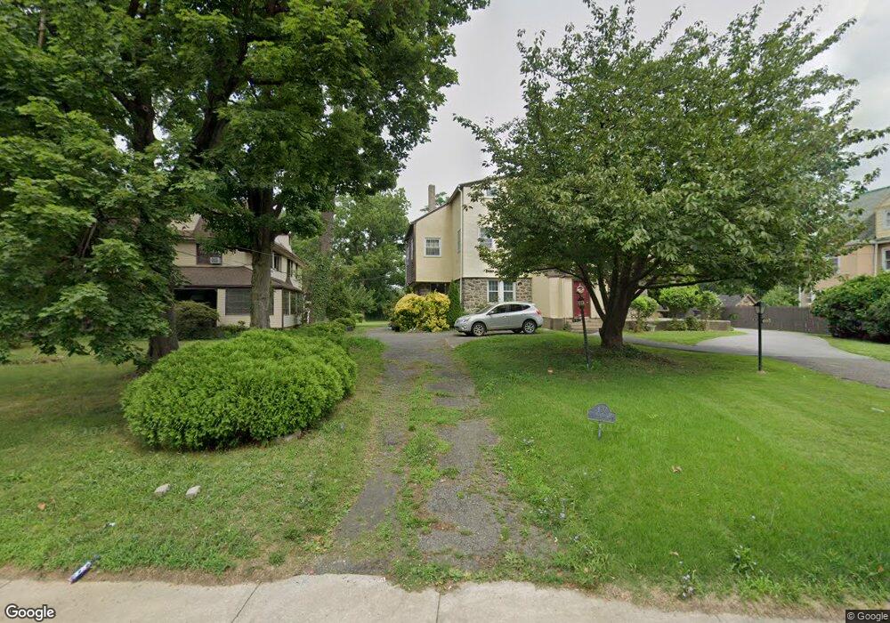 407 S Lansdowne Ave, Lansdowne, PA 19050 - photo 1