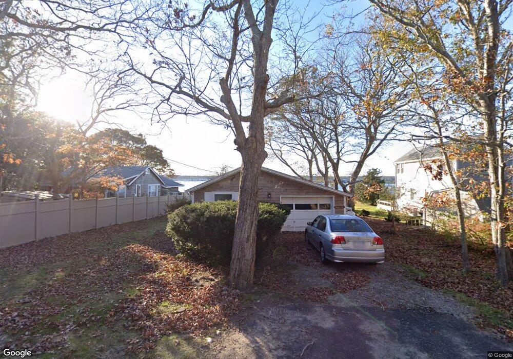 32 E Side Rd, Oak Bluffs, MA 02557 - photo 1