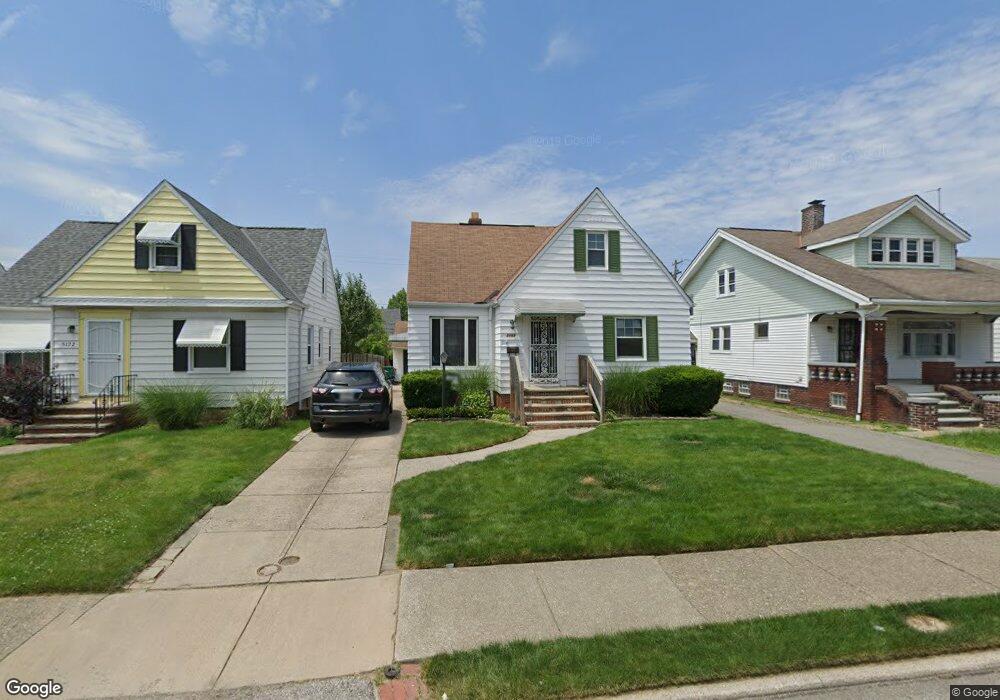 5168 Joseph St, Maple Heights, OH 44137 - photo 1