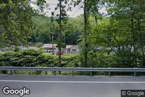 734 Autumn Ln, Davin, WV 25617