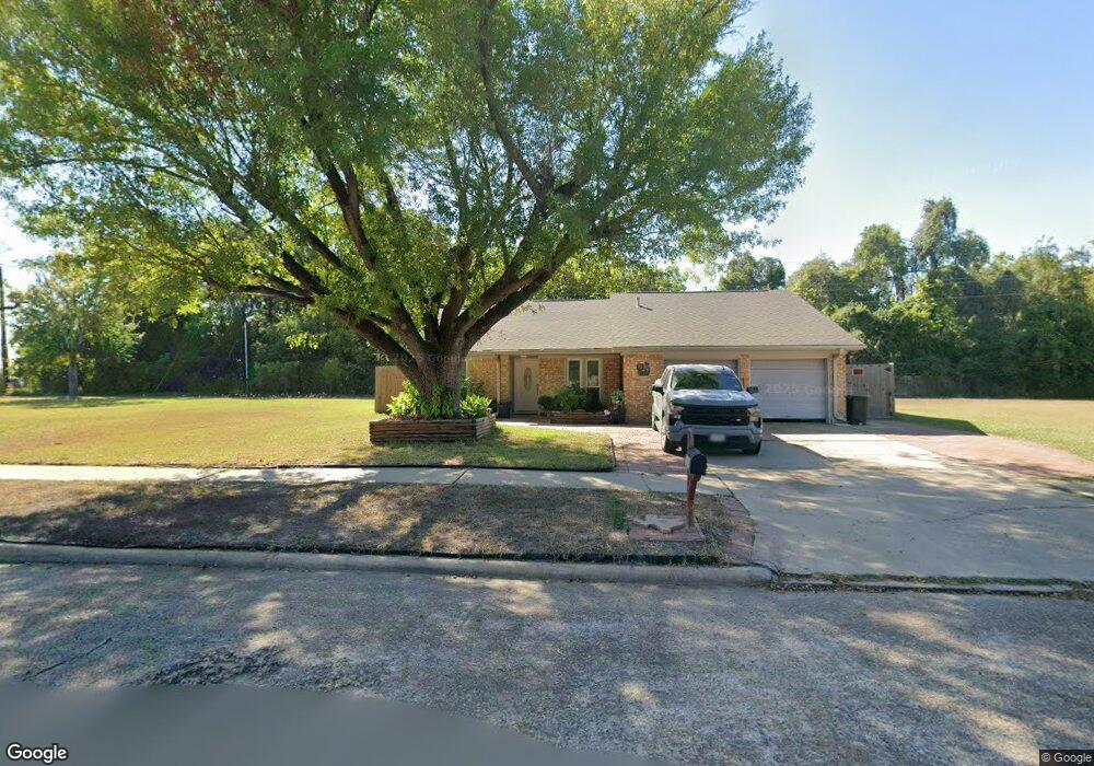 7011 Wood Bluff Blvd, Houston, TX 77040 - photo 1